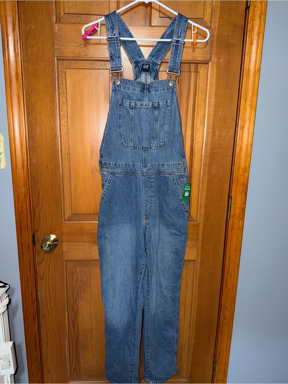 NEW with tags gap women’s denim overalls size small